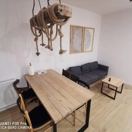 Komfortowe Pokoje W Gdansku W Poblizu Jeziora I Lasu Guest house Gdansk